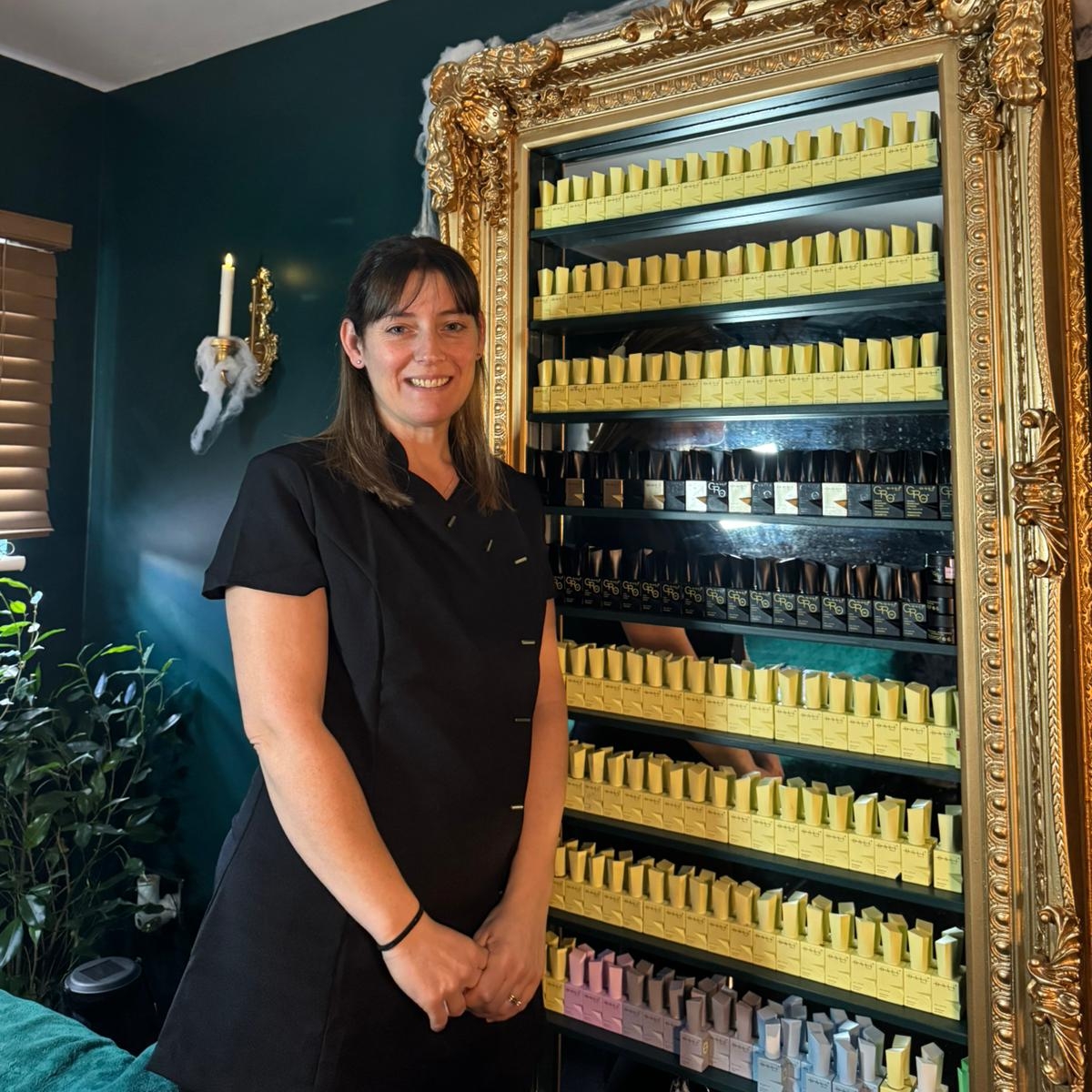 Meet the salon owner sam